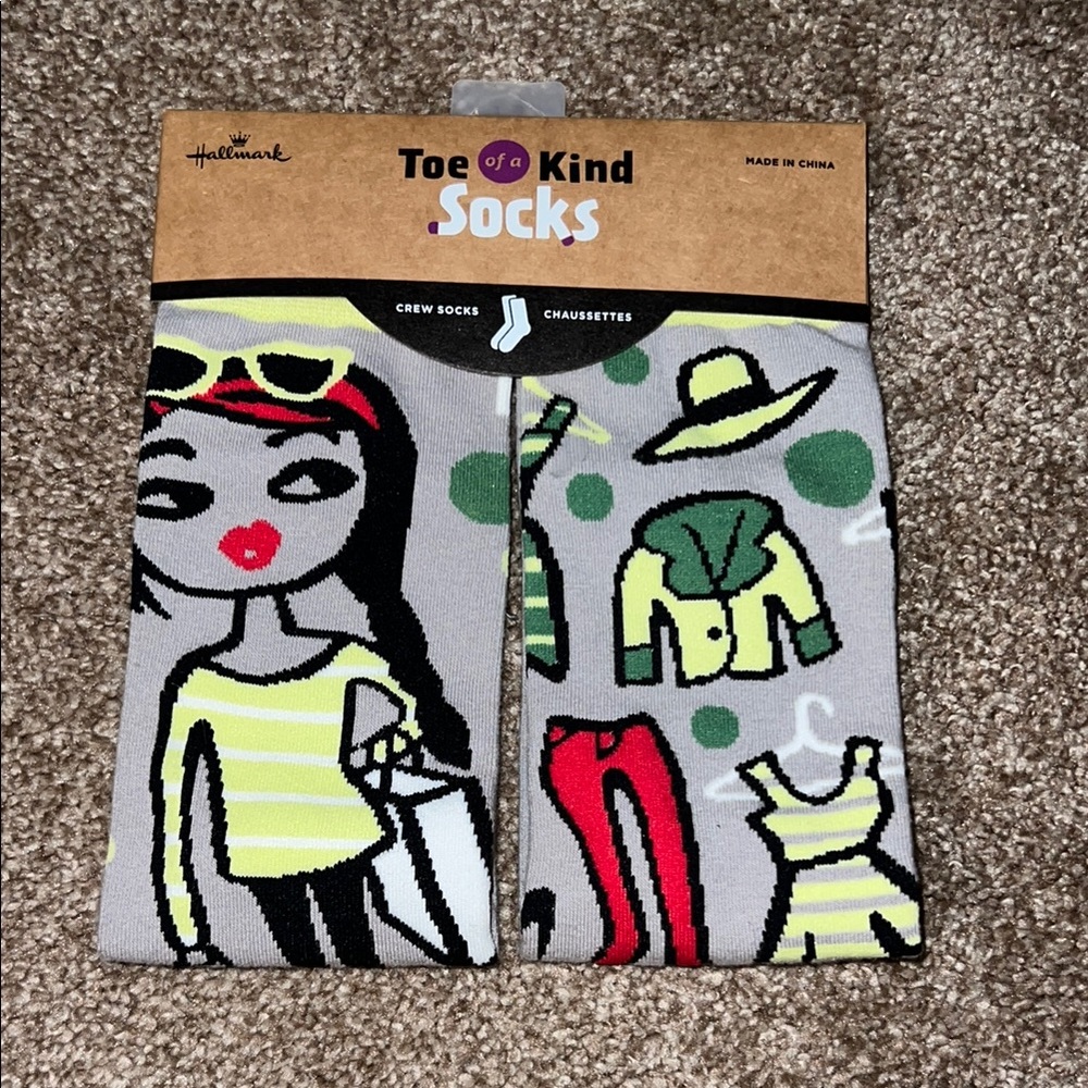 Hallmark Kids Crew Socks - Gray with Fashion Print